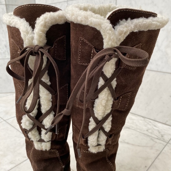 Michael Kors Wedge Boots Sherpa Lined Size 7.5 - Picture 9 of 14